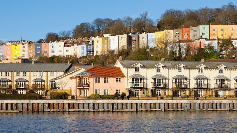 Why should I remortgage? Pros and cons